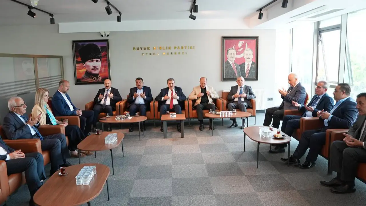 Sayın Genel Başkanımıza taziyeler sürüyor