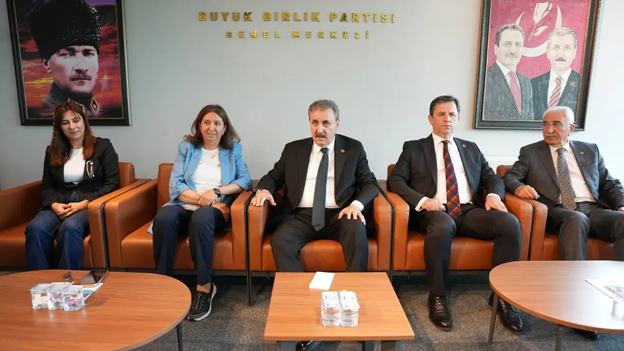 Sayın Genel Başkanımız, taziye ziyaretlerini kabul ediyor