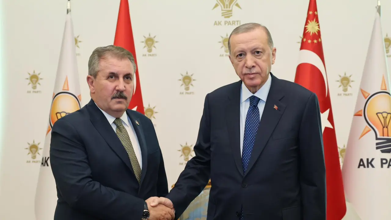 Genel Başkanımız Sayın Mustafa Destici AK Parti Genel Merkezi’nde Cumhurbaşkanı Sayın Recep Tayyip Erdoğan’ı ziyaret etti