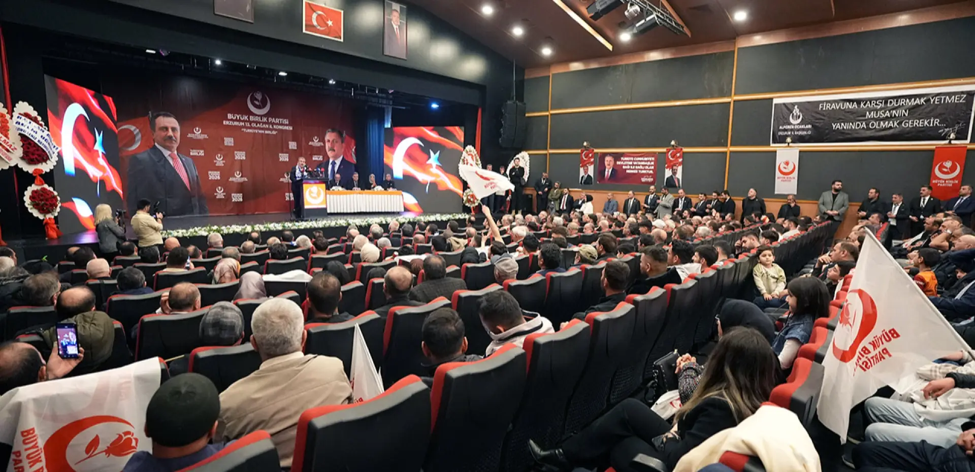 SAYIN GENEL BAŞKANIMIZIN TEŞRİFLERİYLE ERZURUM İL KONGREMİZİ BÜYÜK COŞKU İÇİNDE GERÇEKLEŞTİRDİK