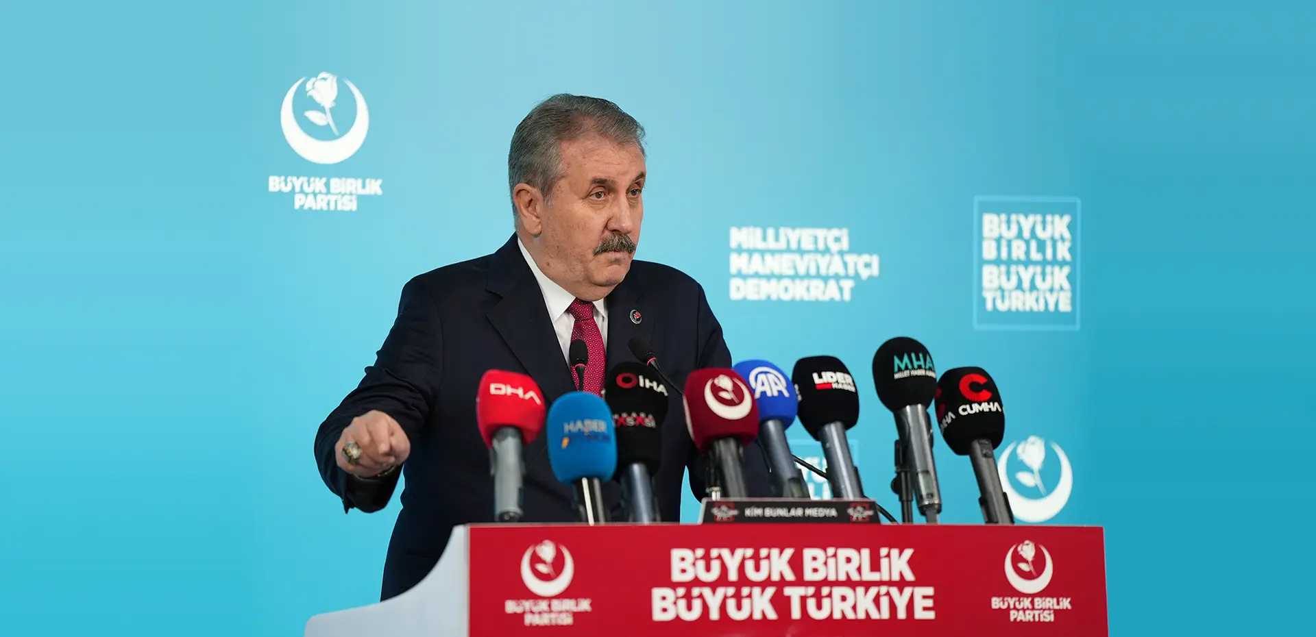 AÇIKLANAN ASGARİ ÜCRET, ALIN TERİNİN KARŞILIĞI DEĞİLDİR"