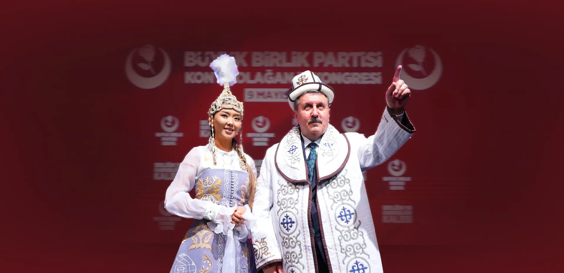 KONYA 13. OLAĞAN İL KONGRESİNDE KONUŞAN SAYIN DESTİCİ: "ZAFER TÜRK'ÜN ELİYLE, İSLÂM'IN VE MÜSLÜMANLARIN OLACAKTIR"