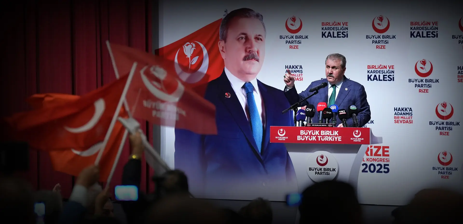 GENEL BAŞKANIMIZ SAYIN MUSTAFA DESTİCİ, RİZE İL KONGREMİZDE KONUŞTU