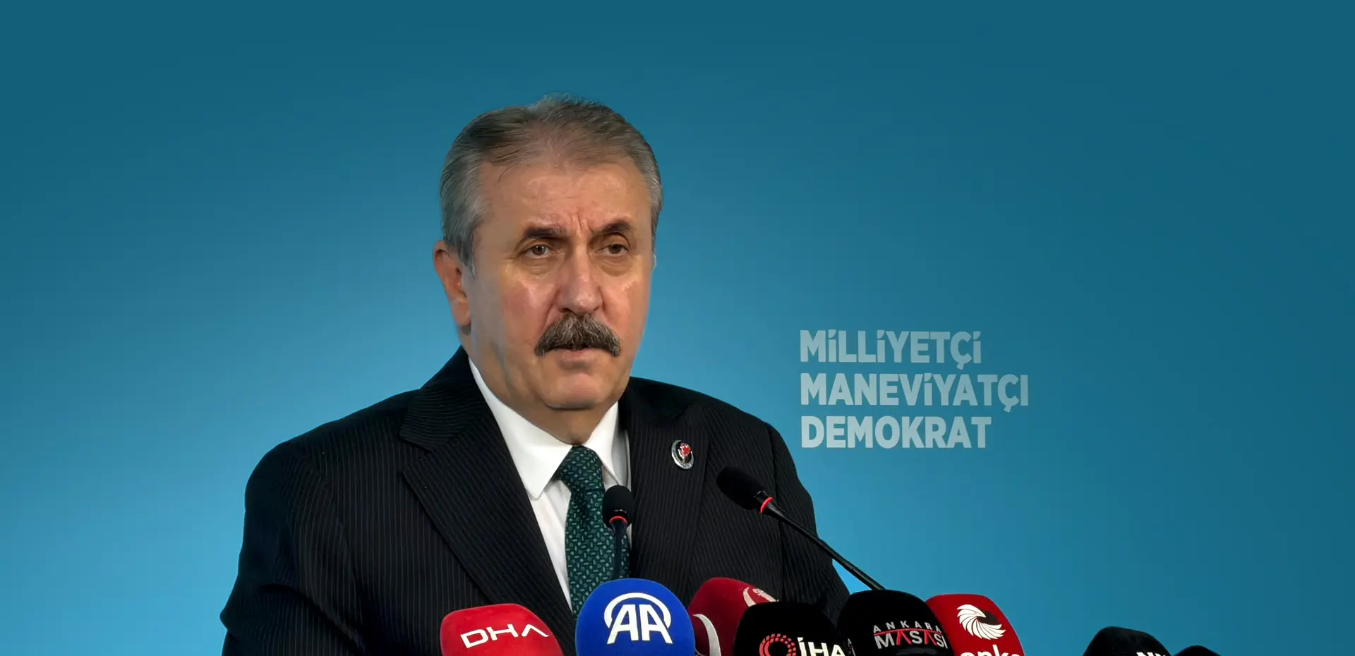 "AZERBAYCAN'IN DA AYNI BEDELLERİ ÖDEMESİNİ İSTEMİYORUZ"
