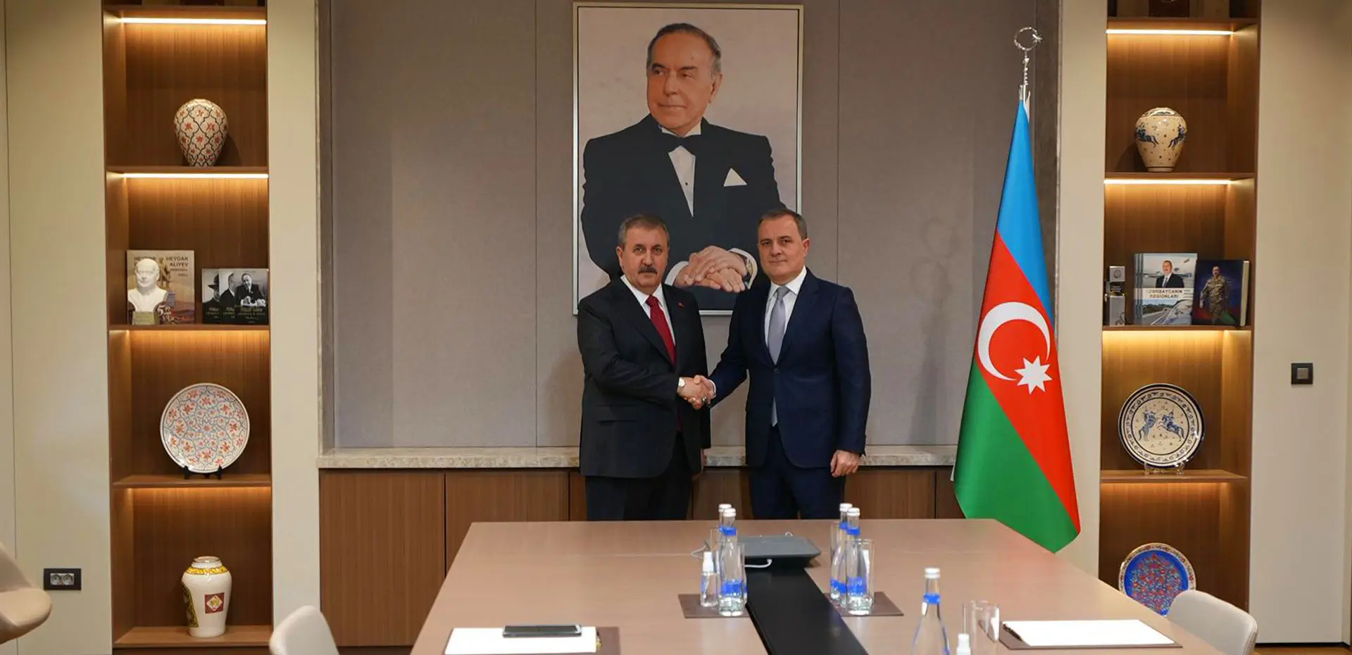 GENEL BAŞKANIMIZ SAYIN MUSTAFA DESTİCİ, AZERBAYCAN DIŞİŞLERİ BAKANI SAYIN CEYHUN BAYRAMOV İLE GÖRÜŞTÜ