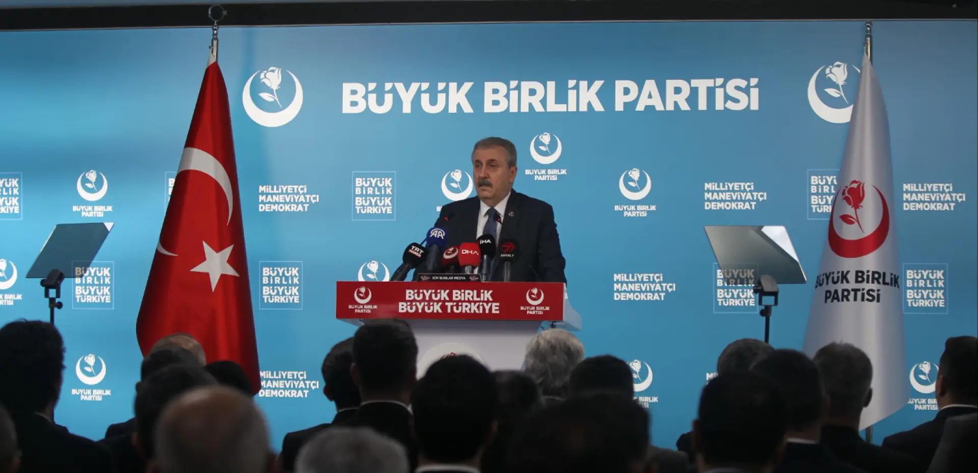 GENEL BAŞKANIMIZ SAYIN MUSTAFA DESTİCİ HAFTALIK BASIN TOPLANTISINDA KONUŞTU