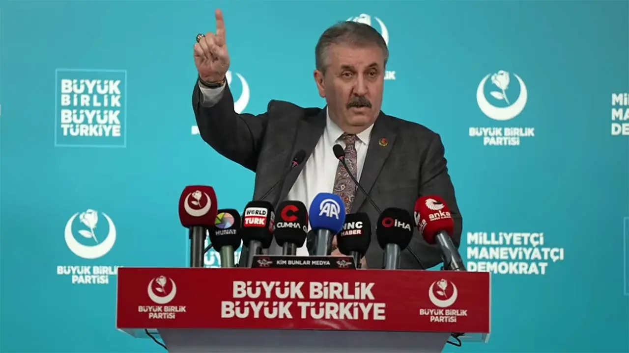 Genel Başkanımız Sayın Mustafa Destici, basın toplantısı düzenledi