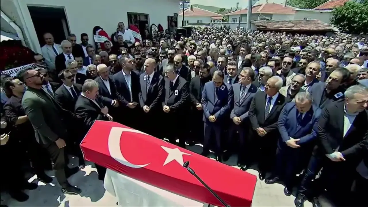 Merhum Halil Nural Destici ebediyete uğurlandı